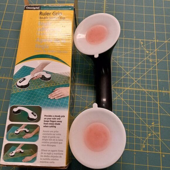 Omnigrid Ruler Grip  - Picture 3 of 5